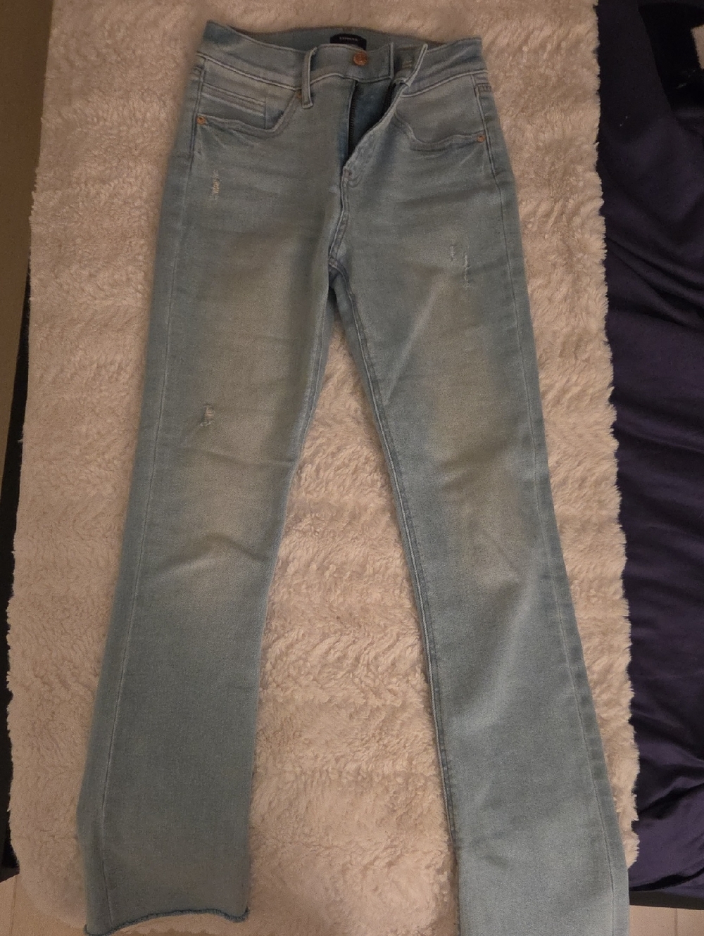 Express High-Rise Straight Jeans in Light Blue Wash